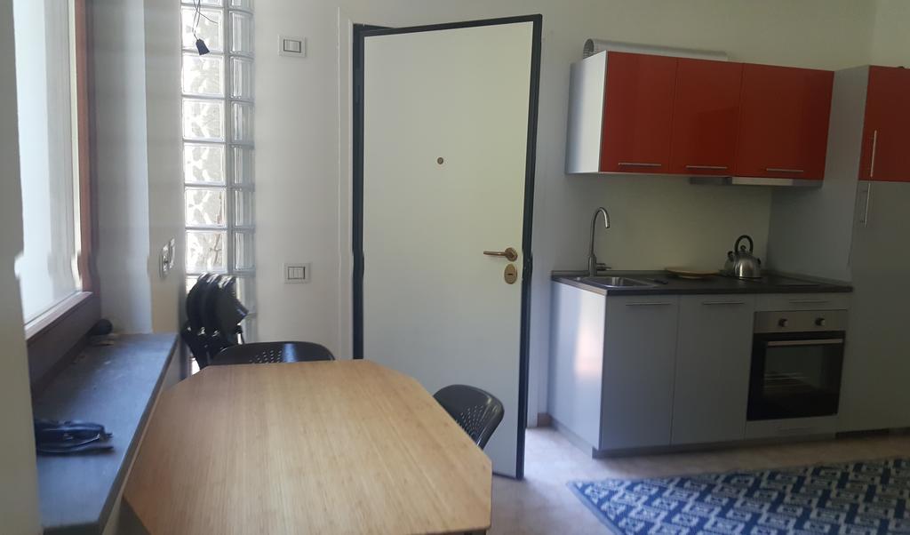 Le Terrazze Al Sole Apartment&Room Vernazza Exteriör bild